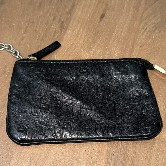 Gucci Guccissma leather embossed key chain coin wallet holder - Picture 2 of 10